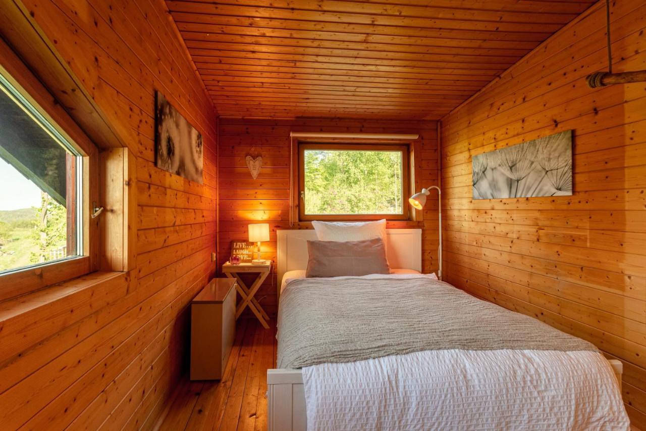 Blockhaus Eifelsteig W/ Kamin Garten & Feuerstelle Berndorf  Exterior photo